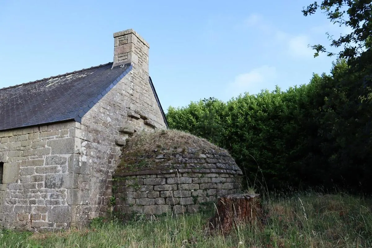 Kermenhir, A Charming 18Th Century Breton Farmhouse Loctudy 0*,  France